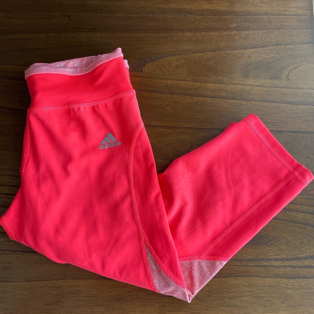Adidas Climachill Coral Capri Leggings - Size Small